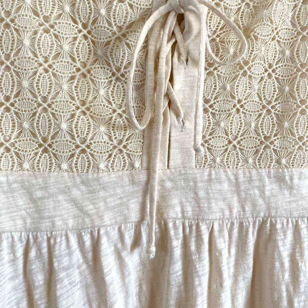 Torrid cream colored top - Picture 3 of 5
